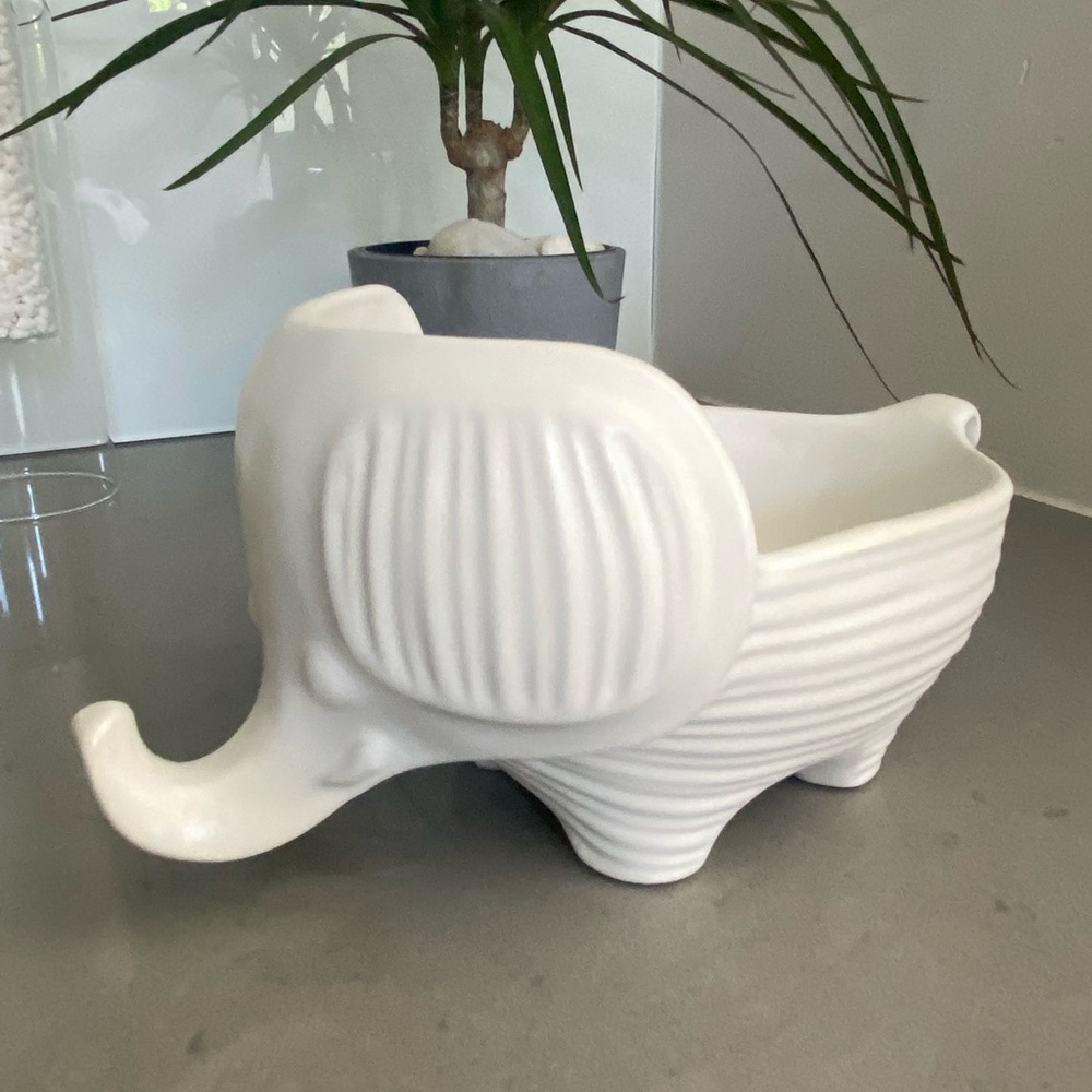 Jonathan Adler Menagerie Ceramic Elephant Bowl